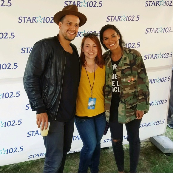 Meet your Posher, Chrissy - Picture 2 of 2